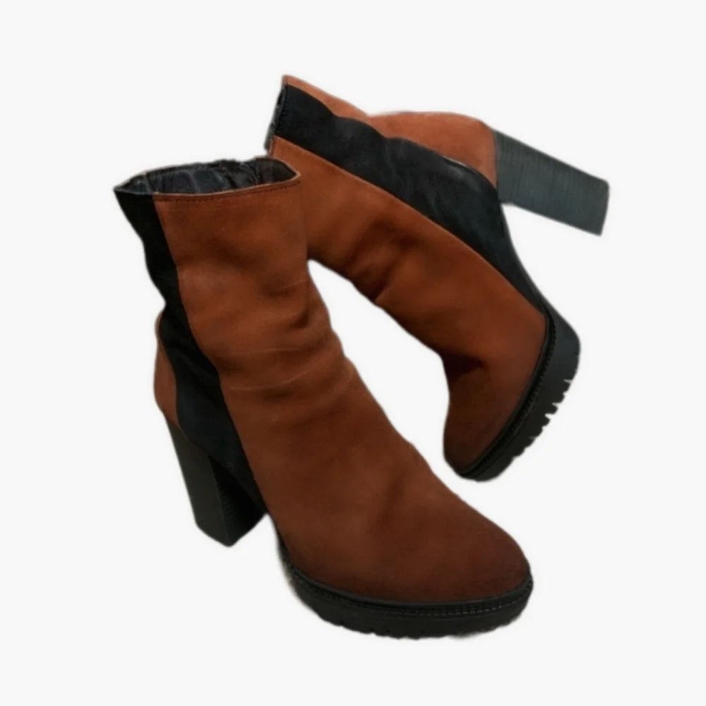 Eric Michael Felmini Janice Suede Platform Ankle Boots Size 37 / Size 6.5 - Picture 3 of 4